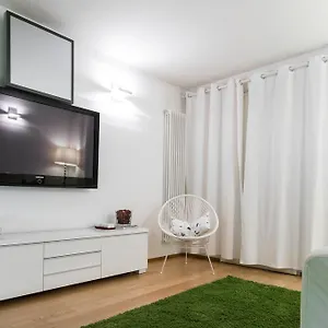 https://monte-amiata-rooms.italymilanhotels.net