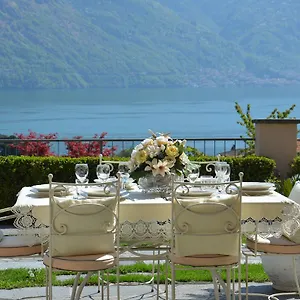 Casa Eleganza , Tremezzo Italië
